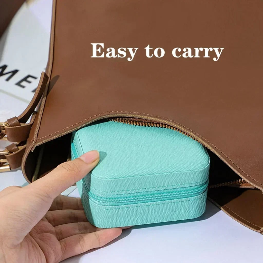 Elegant Travel Jewelry Organizer – Compact Leather Box with Zipper | Portable Case for Rings, Earrings, Necklaces & Accessories